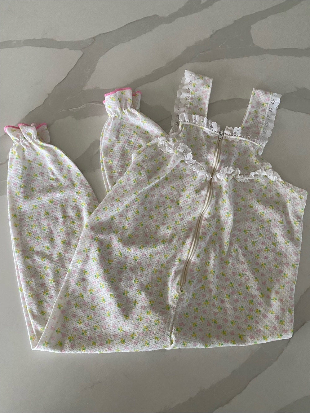 Vtg Carter's 70’s 80’s Girls Floral Lace One-Piece Half Zip Sleep jumpsuit Sz 5